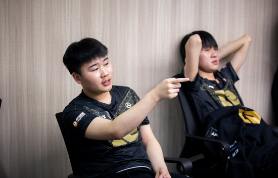 传统体育经验助力中国电竞战队与C罗足球队的深度合作